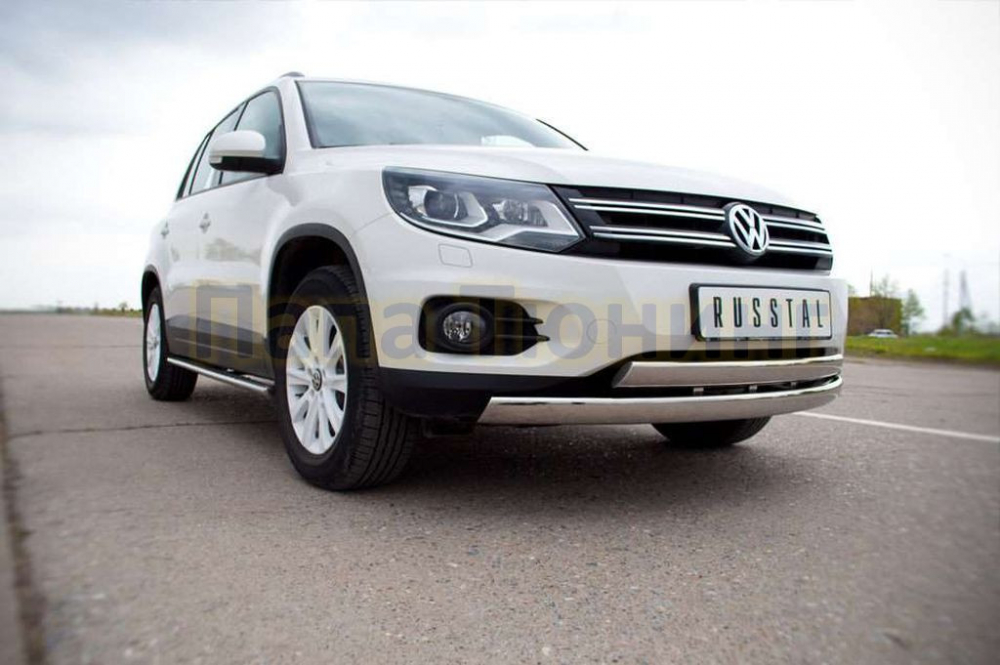 Тигуан передний. Tiguan 2007. Tiguan track and field 2011. Защита бампера Tiguan track&field. Защита бампера Volkswagen Tiguan.