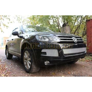 Защита радиатора Volkswagen Touareg II 2010-2014 центральная chrome
