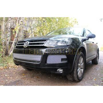 Защита радиатора Volkswagen Touareg II 2010-2014 центральная chrome