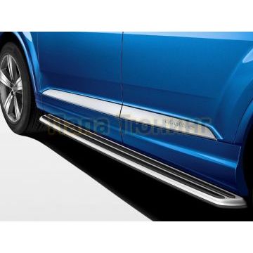 Пороги алюминиевые OEM Tuning для Audi Q7 2015-2020