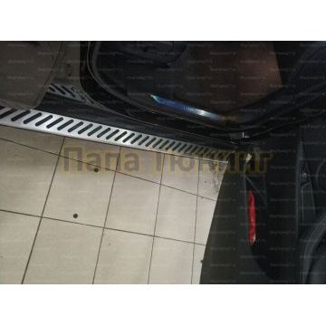 Пороги алюминиевые ОЕМ черные для BMW X5 2013-2018