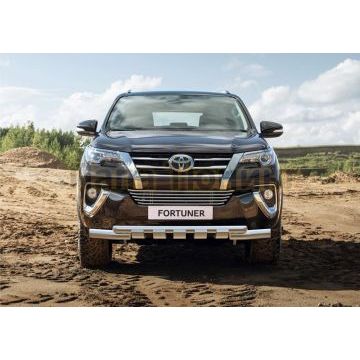 Решетка бампера d10 Rival для Toyota Fortuner 2017-