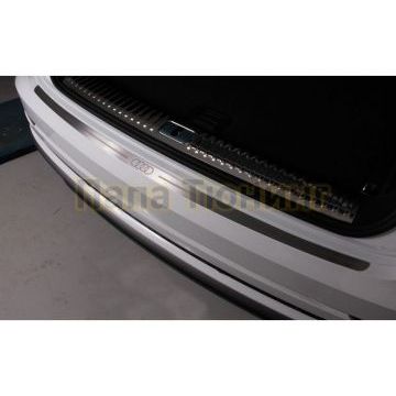 Накладка на задний бампер (лист шлифованный надпись логотоп audi) ТСС для Audi Q8 2019-