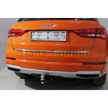 Накладка на заднюю дверь (лист шлифованный) ТСС для Audi Q3 2019- Накладка на заднюю дверь (лист шлифованный) ТСС для Audi Q3 2019-