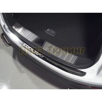 Накладка на задний бампер (лист зеркальный надпись Coolray) ТСС для Geely Coolray 2020-