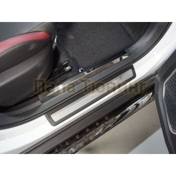 Накладки на пластиковые пороги (лист зеркальный) 2шт ТСС для Geely Coolray 2020-