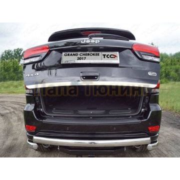 Накладка на заднюю дверь (лист зеркальный) ТСС для Jeep Grand Cherokee 2013-2017