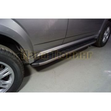 Пороги алюминиевые с пластиковой накладкой (карбон серые)    1720 мм ТСС для Haval H5 2020-2024