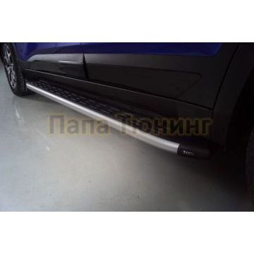 Пороги алюминиевые с пластиковой накладкой (карбон серебро) 1720 мм ТСС для Kia Seltos 2020-