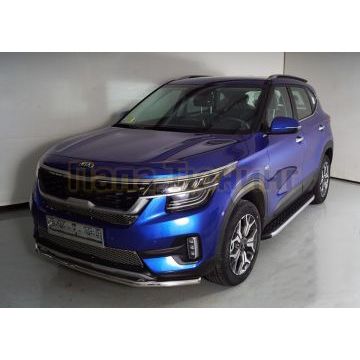 Пороги алюминиевые с пластиковой накладкой (карбон серебро) 1720 мм ТСС для Kia Seltos 2020-