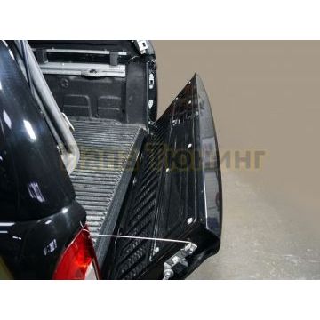 Накладка на задний борт (лист зеркальный) ТСС для Mercedes-Benz X-Class 2018-