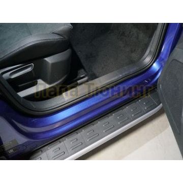 Накладки на пластиковые пороги (лист шлифованный) 4шт ТСС для Skoda Karoq 2020-