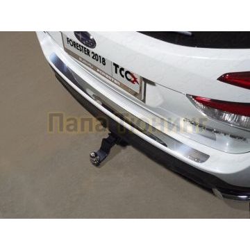 Накладка на задний бампер (лист зеркальный) ТСС для Subaru Forester (S5) 2018-