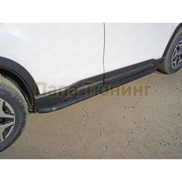 Пороги алюминиевые с пластиковой накладкой (карбон черные) 1720 мм ТСС для Subaru Forester (S5) 2018-