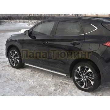 Пороги труба 75х42 овал с проступью РусСталь для Hyundai Tucson 2018-2021