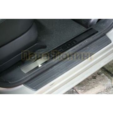 Накладки на пороги RUSSTAL (нерж., карбон, надпись) РусСталь для Hyundai Tucson 2016-2021