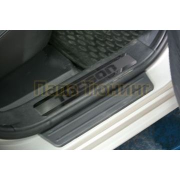 Накладки на пороги RUSSTAL (нерж., карбон, надпись) РусСталь для Hyundai Tucson 2016-2021