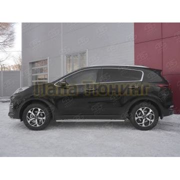 Пороги труба 75х42 овал с проступью РусСталь для Kia Sportage 2018-2021