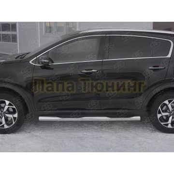 Пороги труба d76 с накладкой (вариант 3) РусСталь для Kia Sportage 2018-2021
