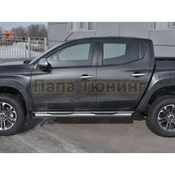 Пороги труба d76 с накладкой (вариант 1) РусСталь для Mitsubishi L200 2019-