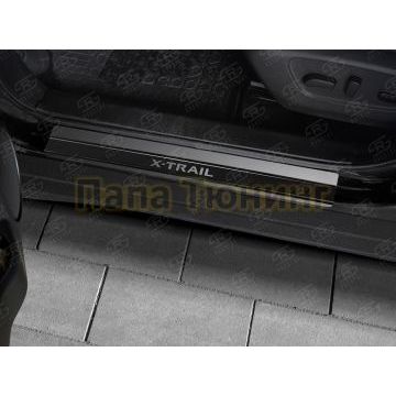 Накладки на пороги RUSSTAL (нерж., карбон, надпись) РусСталь для Nissan X-TRAIL (T32) 2015-