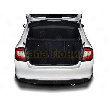 Накладка на задний бампер RUSSTAL (нерж., шлиф.,надпись) РусСталь для Skoda Rapid 2012-