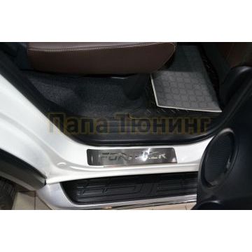 Накладки на пороги RUSSTAL (нерж., шлиф., надпись) РусСталь для Toyota Fortuner 2017-