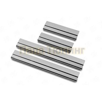 Накладки на пороги RUSSTAL (нерж., зеркало) РусСталь для Toyota RAV4 2015-2019