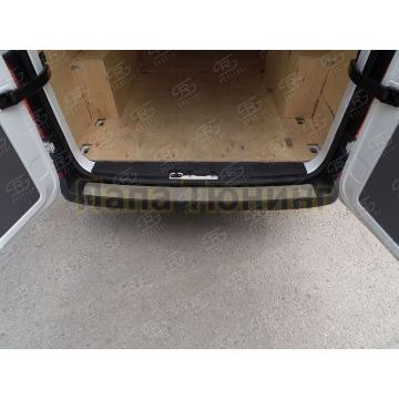 Накладка на задний бампер RUSSTAL (нерж., зеркало) для Volkswagen Crafter 2017-