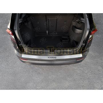 Накладка на задний бампер RUSSTAL (нерж., шлиф.,надпись) для Skoda Karoq 2020-