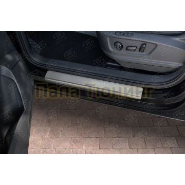 Накладки на пороги RUSSTAL (нерж., шлиф) для Skoda Karoq 2020-