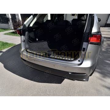 Накладка на задний бампер RUSSTAL (нерж., шлиф) для Lexus NX (not F-Sport) 2014-2017