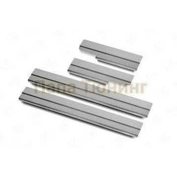 Накладки на пороги RUSSTAL (нерж., шлиф) для Lexus NX (not F-Sport) 2014-2017