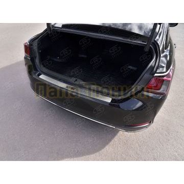 Накладка на задний бампер RUSSTAL (нерж., шлиф.,надпись) для Lexus ES200-ES250-ES350 2018-