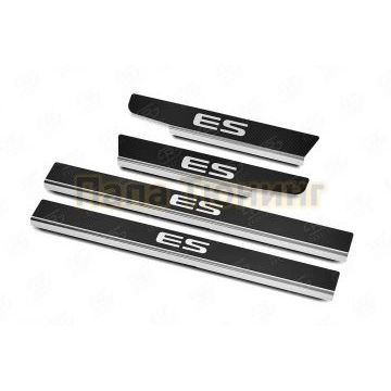 Накладки на пороги RUSSTAL (нерж., карбон, надпись) для Lexus ES200-ES250-ES350 2018-