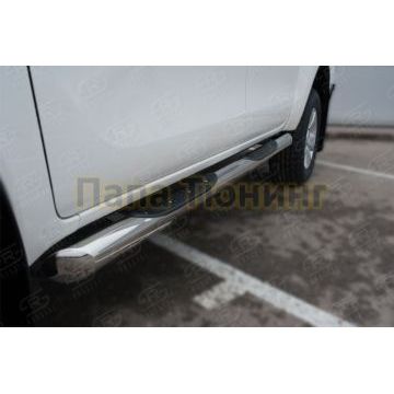 Пороги труба d76 с накладкой (вариант 1) RUSSTAL для Toyota Hilux Black Onyx 2020-