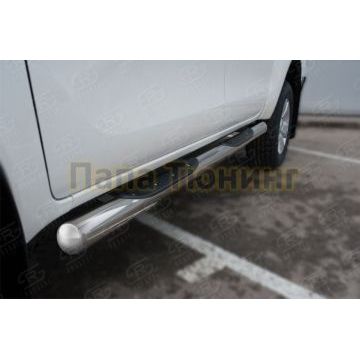 Пороги труба d76 с накладкой (вариант 3) RUSSTAL для Toyota Hilux Black Onyx 2020-