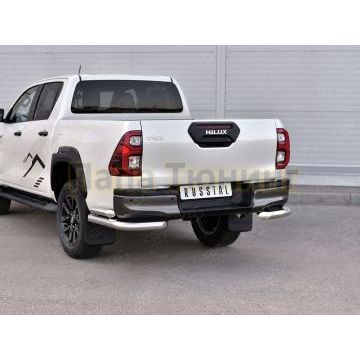 Защита заднего бампера уголки d76 секции-d57 прямая RUSSTAL для Toyota Hilux Black Onyx 2020-
