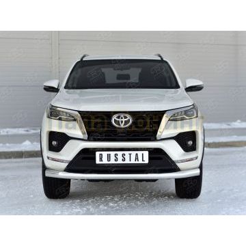 Защита переднего бампера d76 секции РусСталь для Toyota Fortuner 2020-
