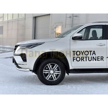 Защита переднего бампера d76 секции РусСталь для Toyota Fortuner 2020-