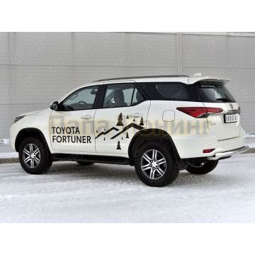 Защита заднего бампера d76 дуга РусСталь для Toyota Fortuner 2020-