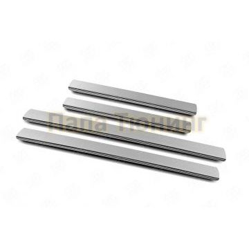 Накладки на пороги RUSSTAL (нерж., зеркало) для Lada Kalina 2004-