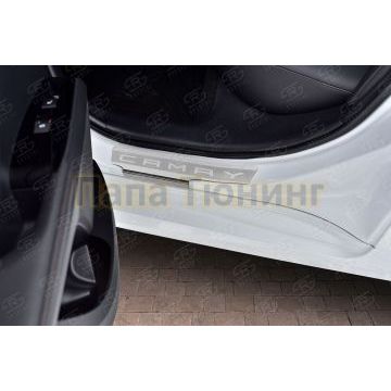 Накладки на пороги RUSSTAL (нерж., шлиф., надпись) для Toyota Camry 2018-