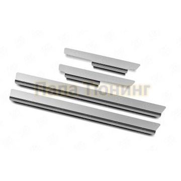 Накладки на пороги RUSSTAL (нерж., зеркало) для Toyota Camry 2018-