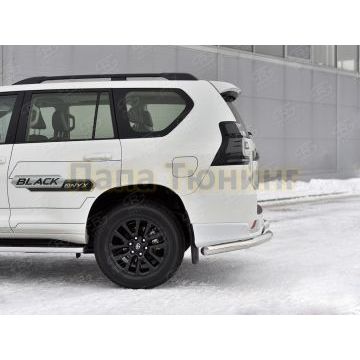Защита заднего бампера уголки d76 секции РусСталь для Toyota Land Cruiser Prado 150 Black Onyx 2020-