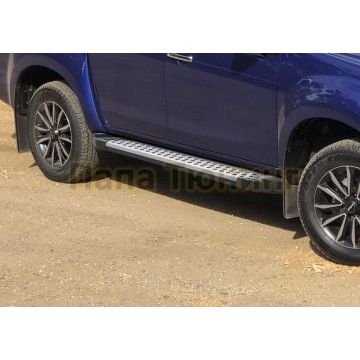 Пороги алюминиевые Rival BMW-Style V2 для Isuzu D-MAX 2016-2020