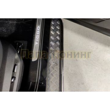 Пороги с площадкой 42,4 мм ТСС для Chery Tiggo 8 pro 2021-