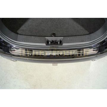 Накладки на задний бампер (лист зеркальный надпись Chery) ТСС для Chery Tiggo 8 pro 2021-