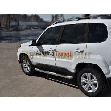 Пороги труба d76 с накладкой (вариант 3) РусСталь для Lada Niva Travel 2021-