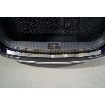 Накладка на задний бампер (лист шлифованный) ТСС для Kia Carnival 2021-